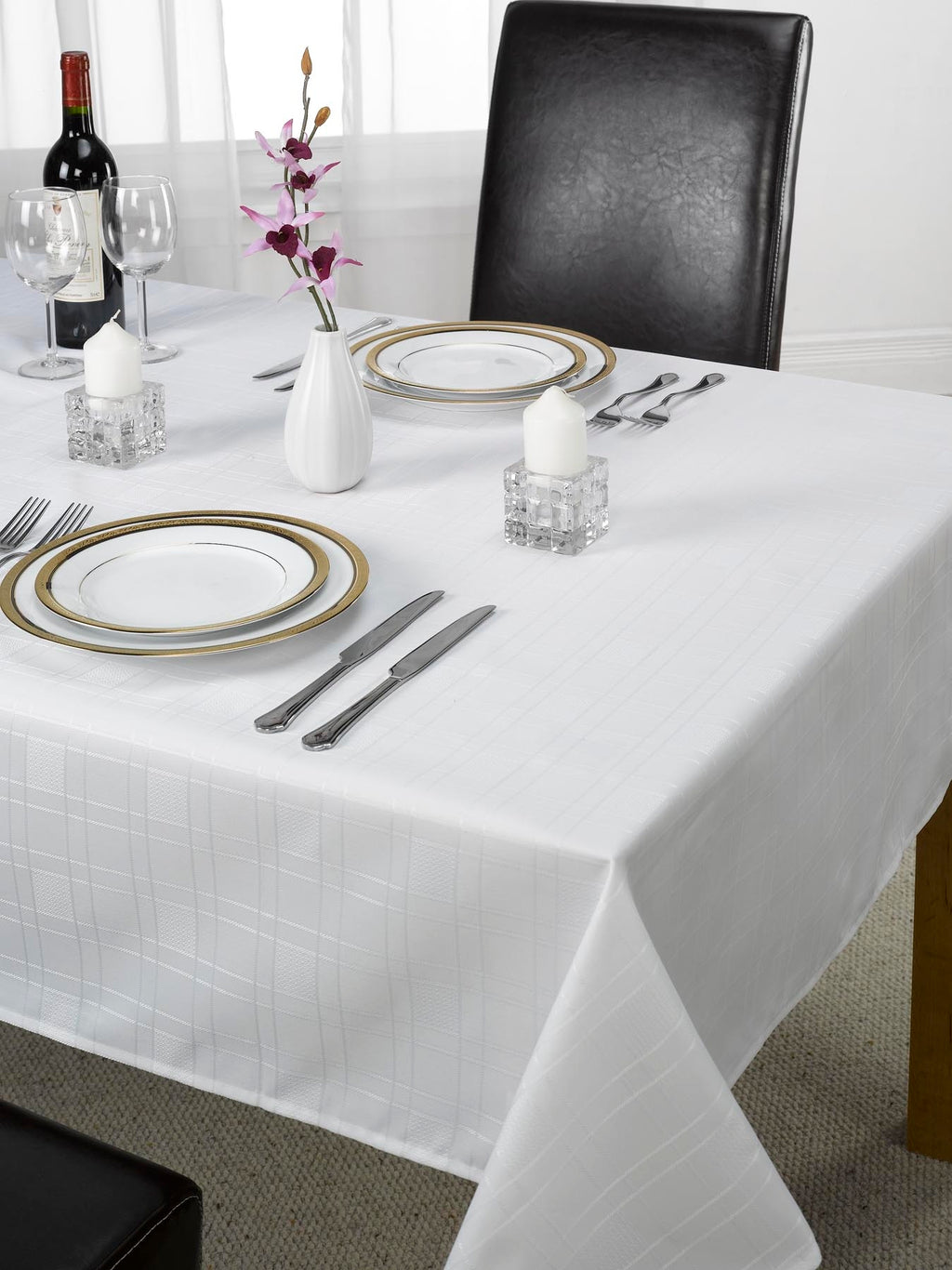 100% Polyester White Grid Jacquard Tablecloth, Easy-Care, Wrinkle-Resistant, Reusable Table Cover for Commercial & Home Use