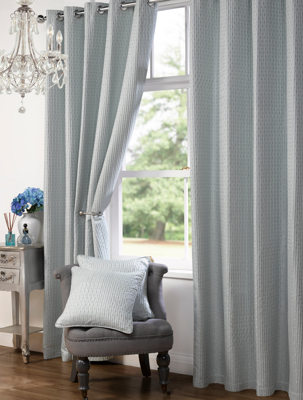 Fine Dot Vertical Stripe Jacquard Eyelet Blackout Curtain