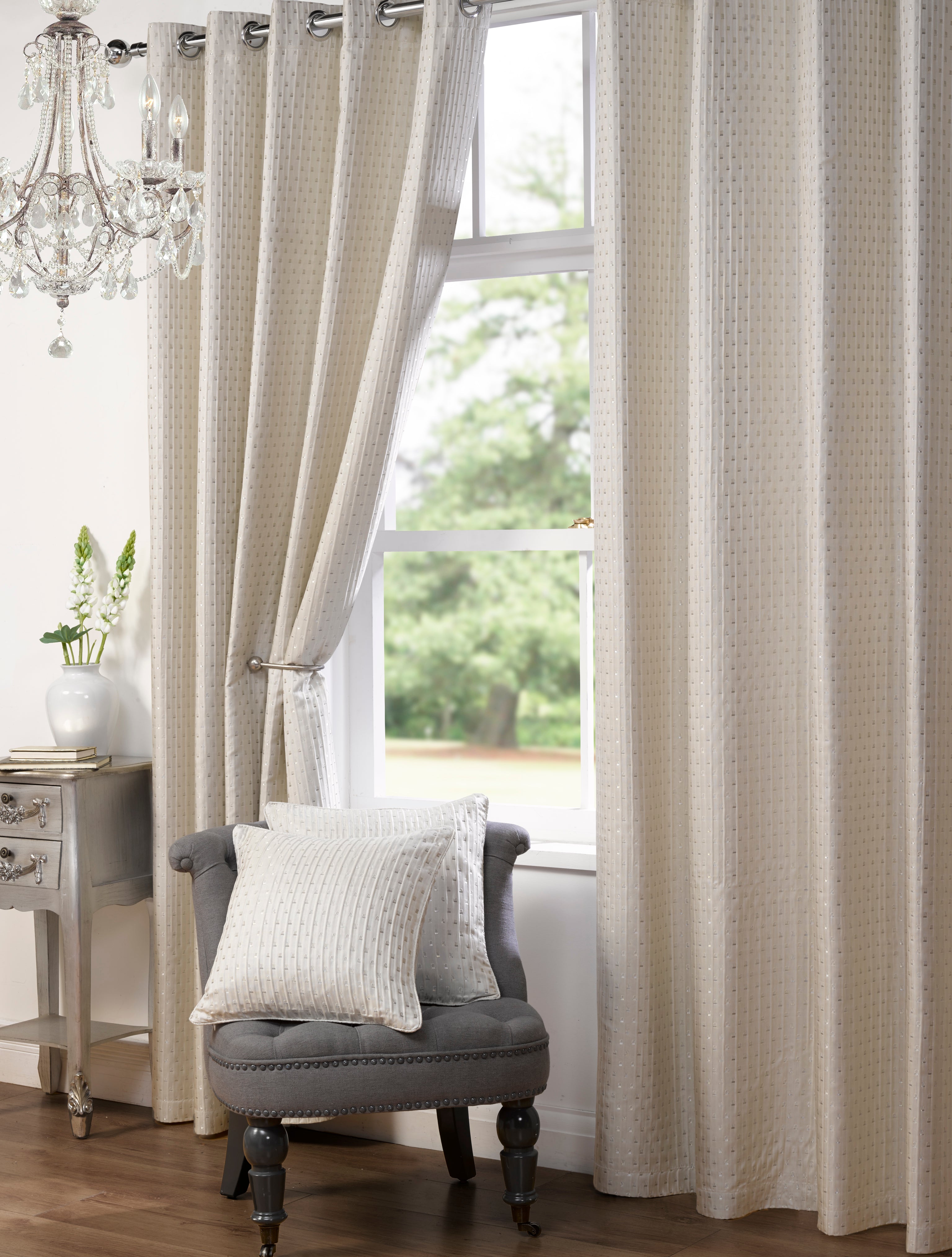 Fine Dot Vertical Stripe Jacquard Eyelet Blackout Curtain