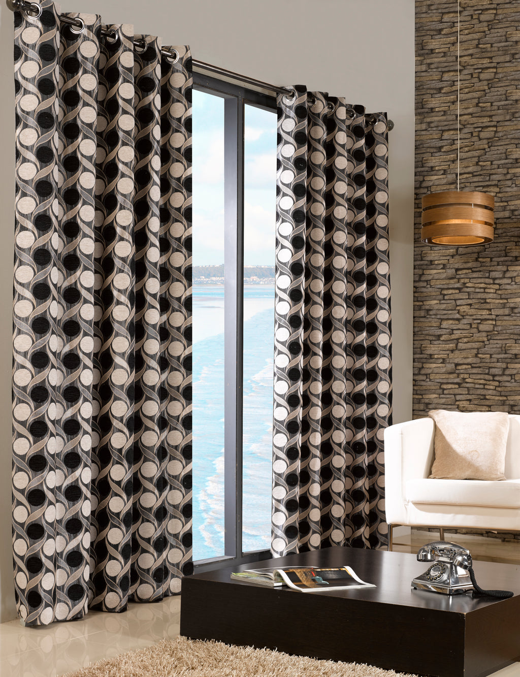 Interlocking Ring Jacquard Eyelet Blackout Curtain